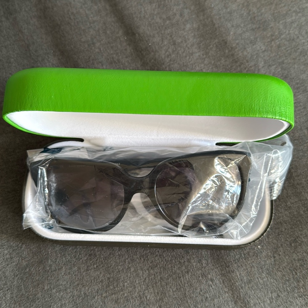 Kate Spade Bayleigh Sunglasses Black